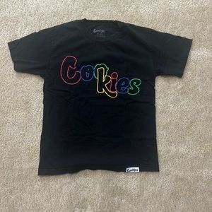 Black “Cookies” shirt